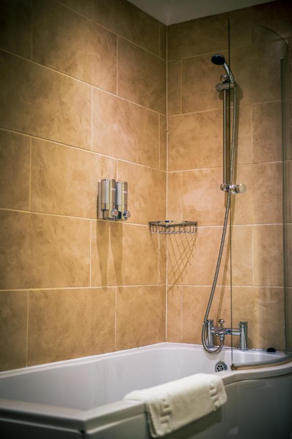 Three Horseshoes Inn Дарем Экстерьер фото