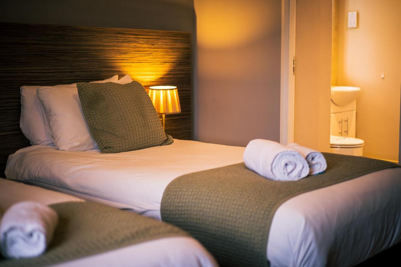 Three Horseshoes Inn Дарем Экстерьер фото